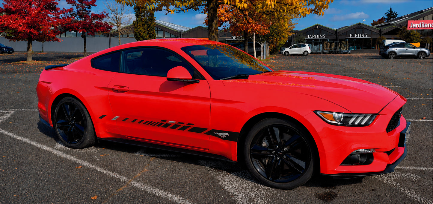 Autocollant compatible avec la finition Ford Mustang Design Racing Line 