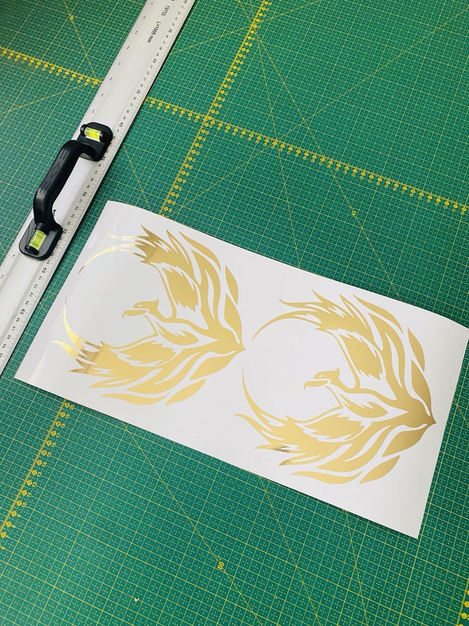 AUTOCOLLANTS UNIVERSELS "Phoenix" Design Autocollants graphiques pour toutes les voitures 8x8 pouces 