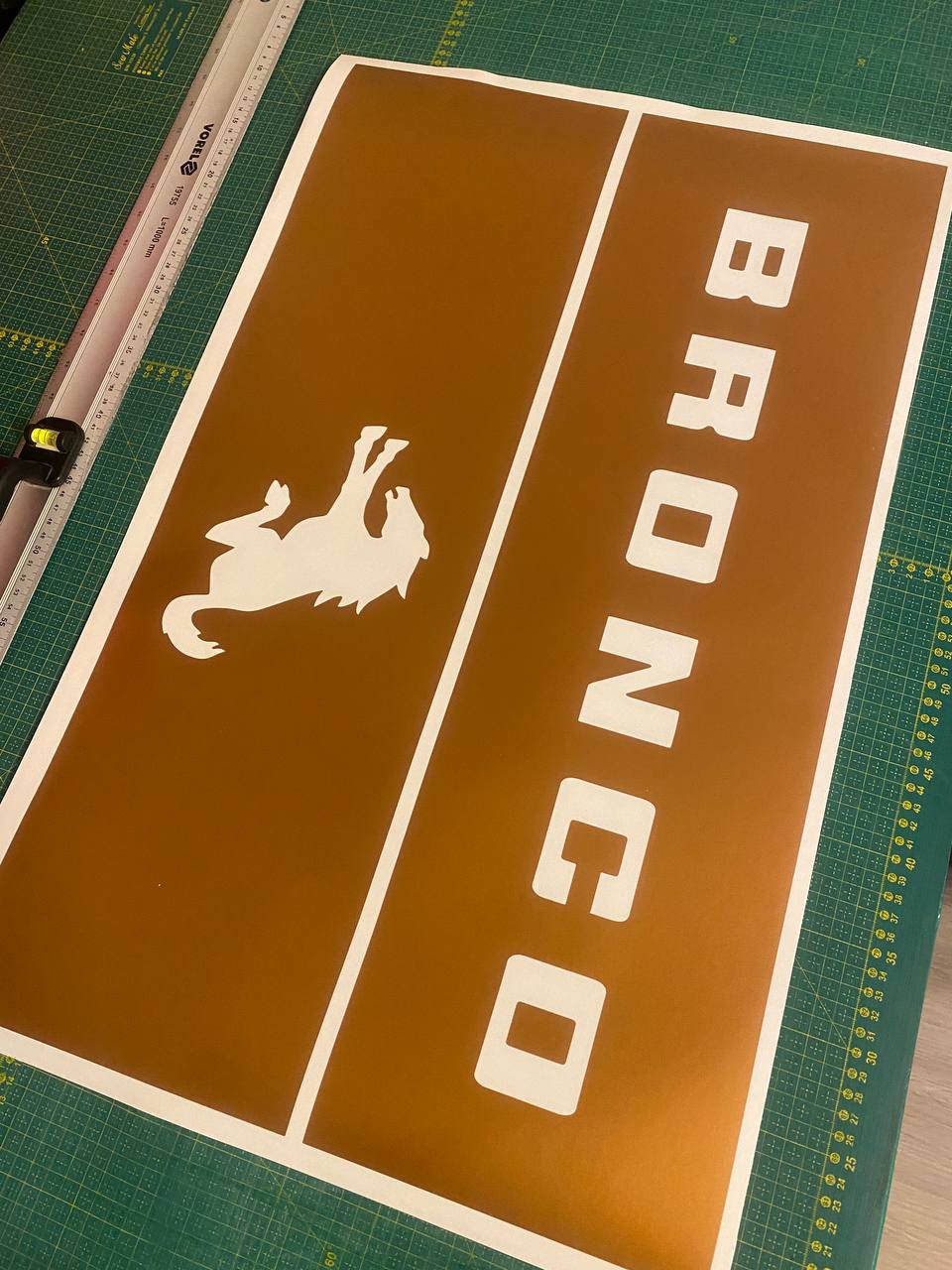 Hood Premium Vinyl Compatible With Ford Bronco 5 doors New Design