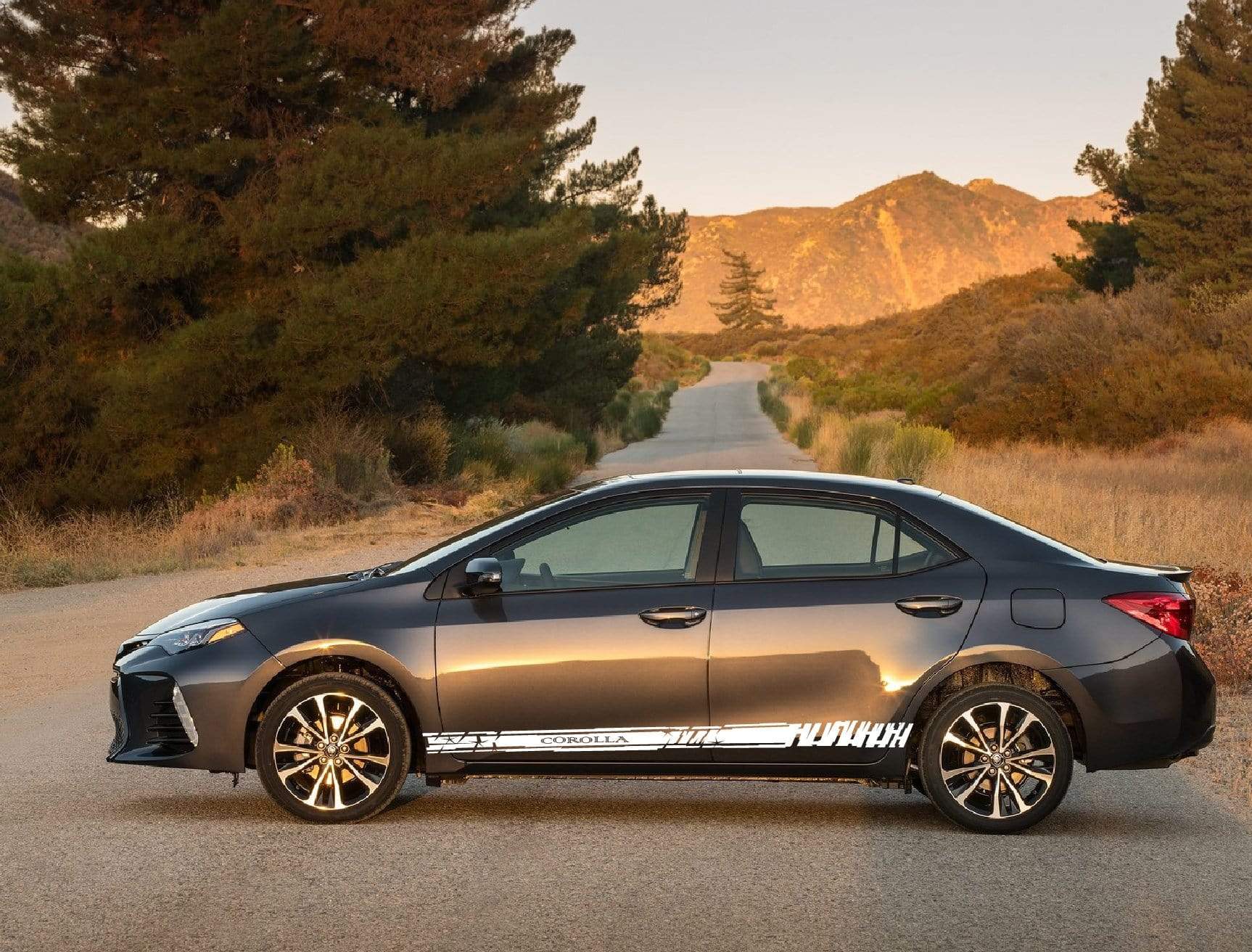 Vinyl Graphics Best Corolla Graphic Gift Toyota Corolla Racing Stripes for Corolla car stickers decals