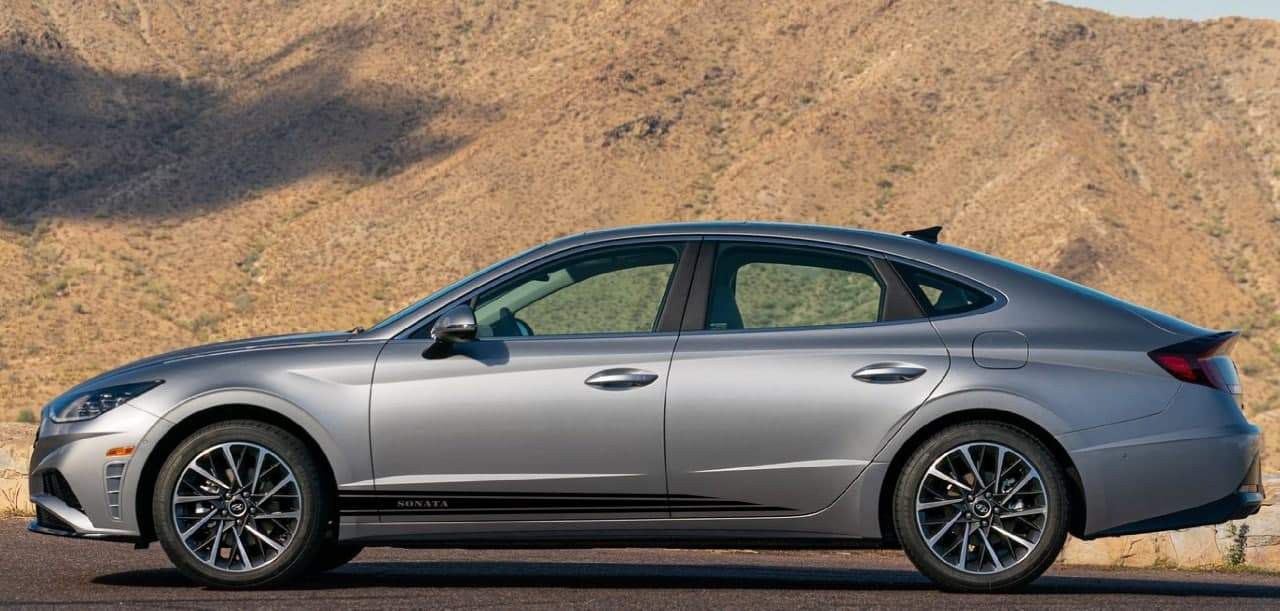 Vinyl Graphics Classic Line Design Decal Sticker Vinyl Side Racing Stripes for Hyundai Sonata