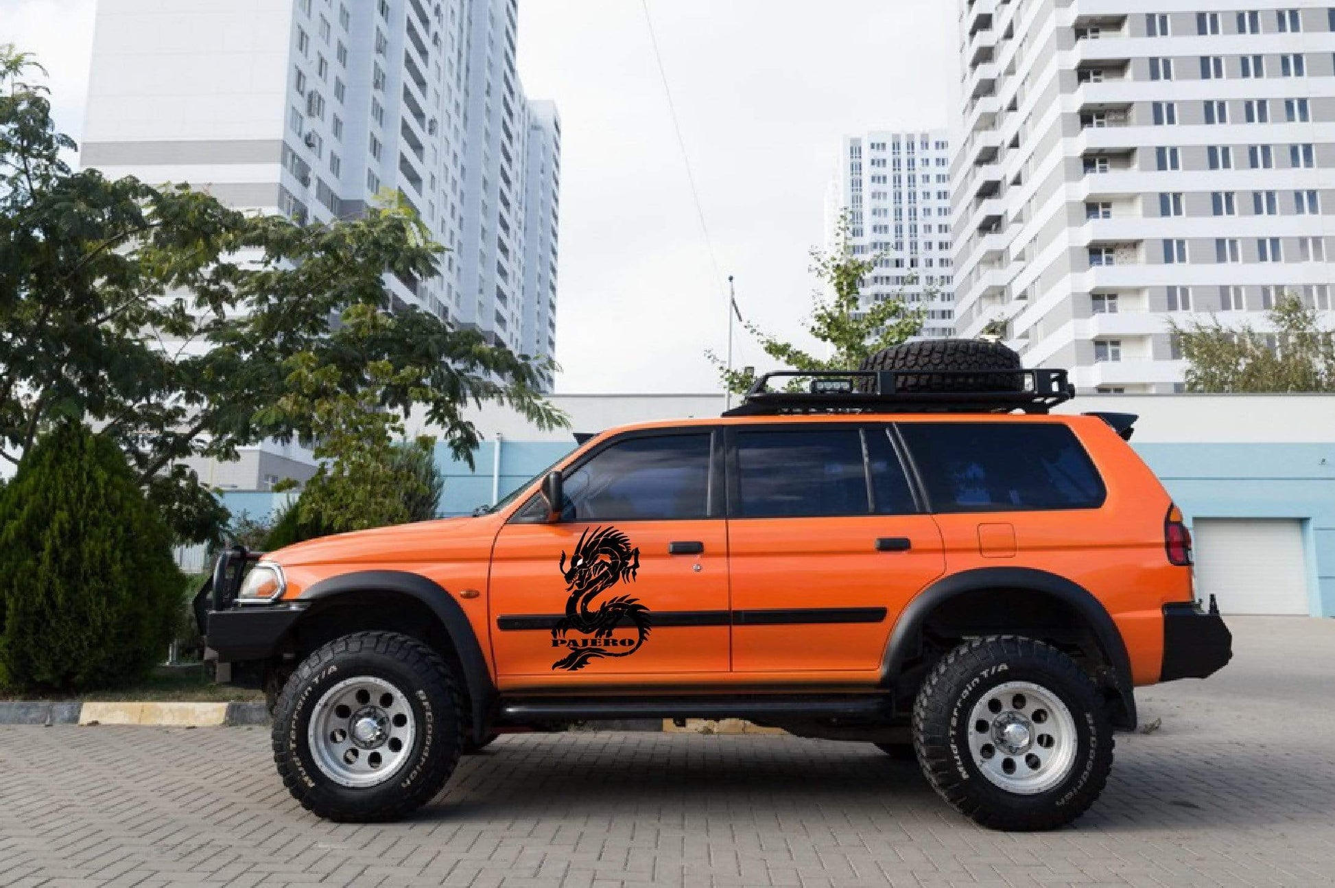 Premium Quality Stickers Compatible with Mitsubishi Pajero Dragon Design Decorative decal