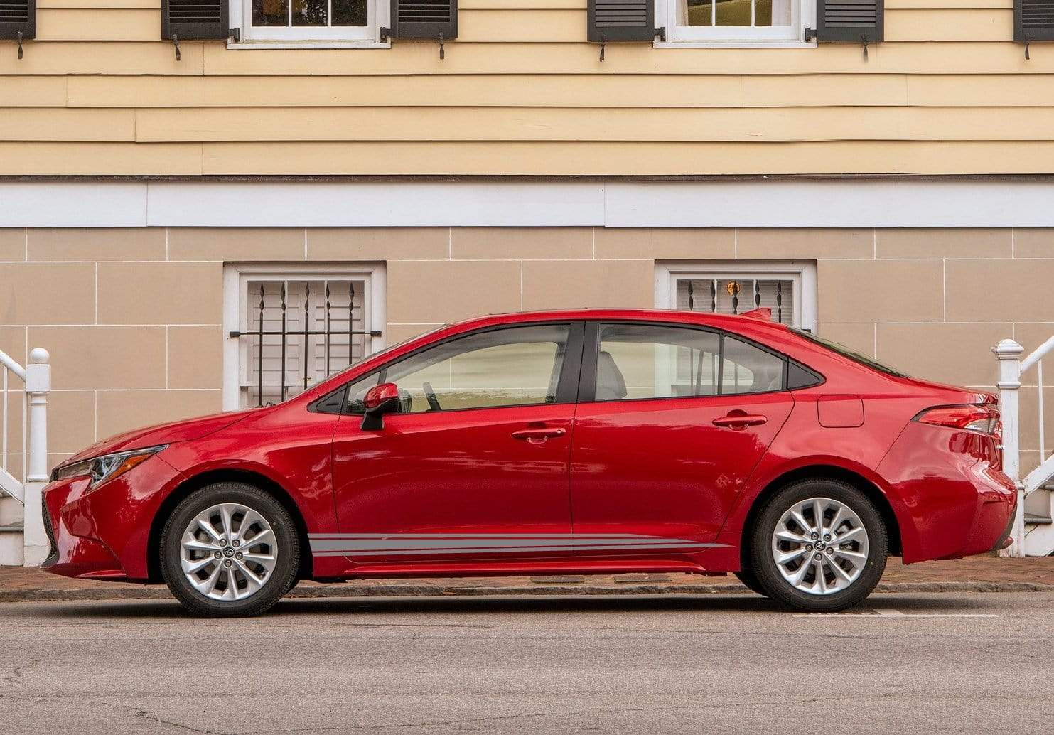 Vinyl Graphics NEW Classic Graphic Gift Toyota Corolla Racing Stripes for Corolla car stickers decals