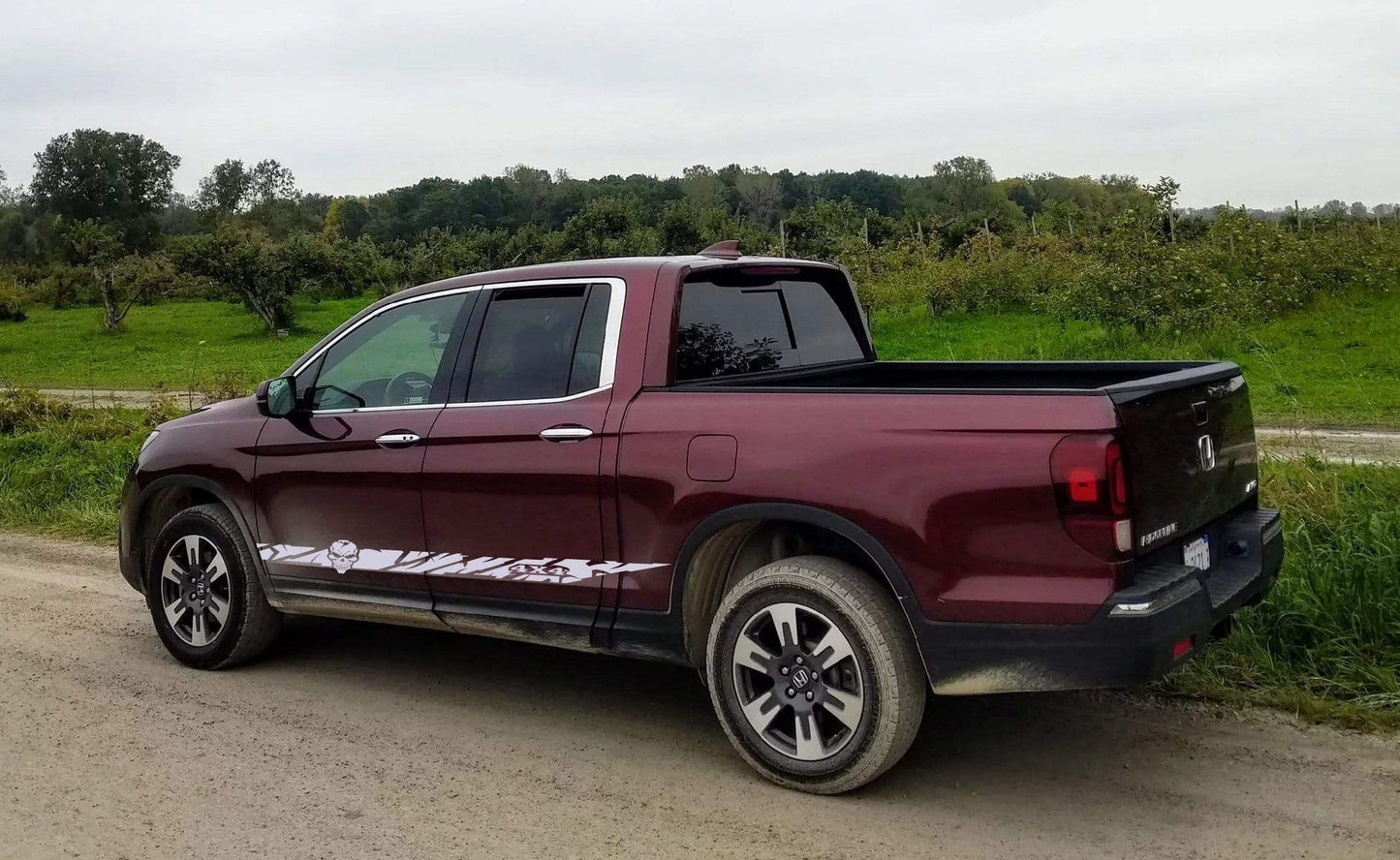 Vinyl Graphics Skull line Graphics Vinyl Stickers Compatible With Honda Ridgeline
