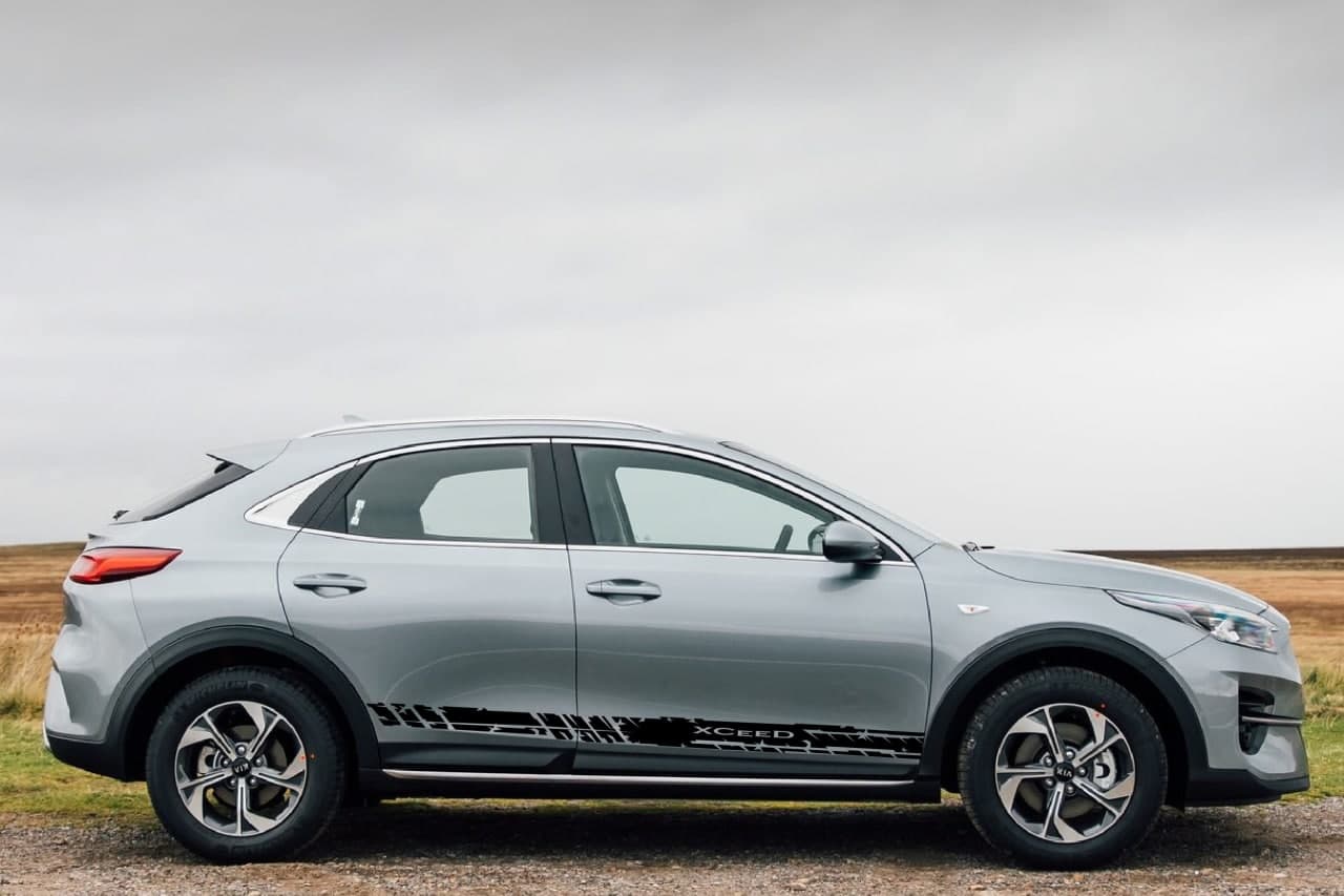 Vinyl Graphics Unique Design Decal Sticker Vinyl Side Racing Stripes Compatible with Kia XCeed