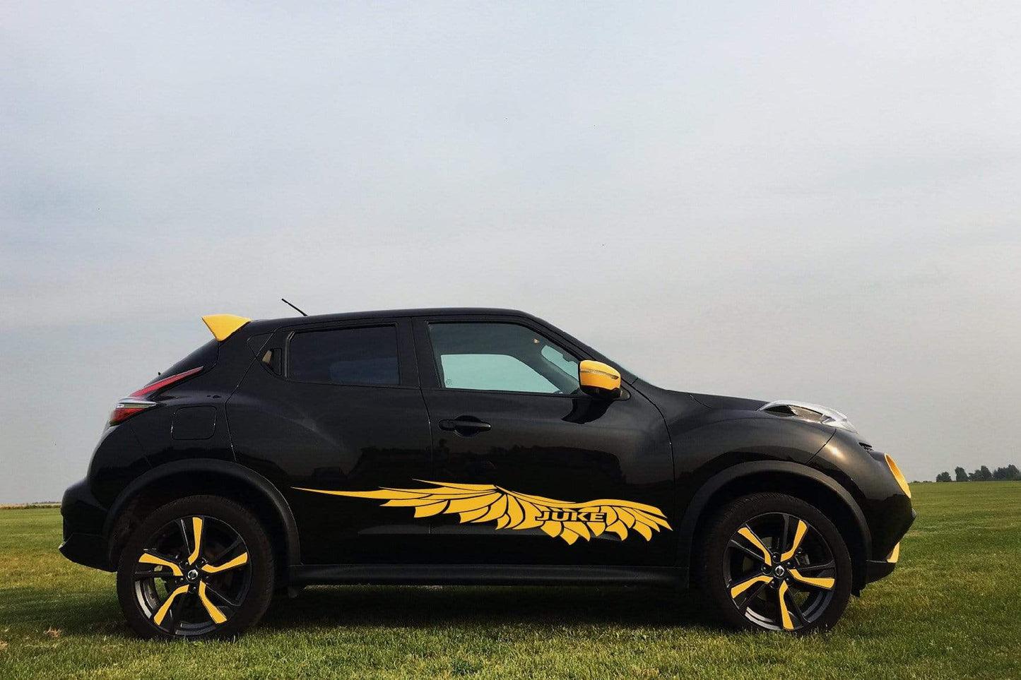 Autocollant en vinyle de qualité supérieure compatible avec les graphiques des ailes du Nissan Juke